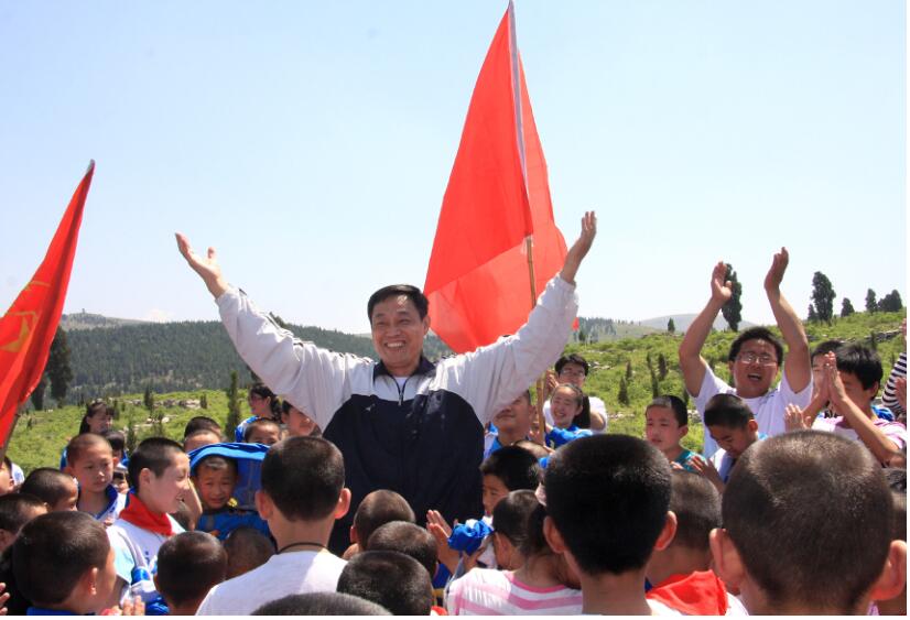 巨星国际官网建设慈悲学堂，，养教亚孤儿